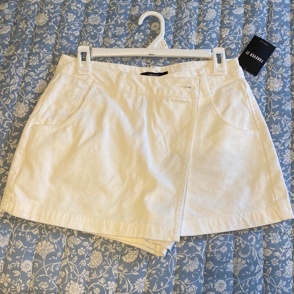 White skort